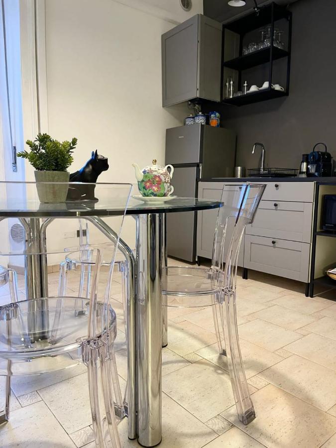 Rembrandt44 Apartment Milan Bagian luar foto